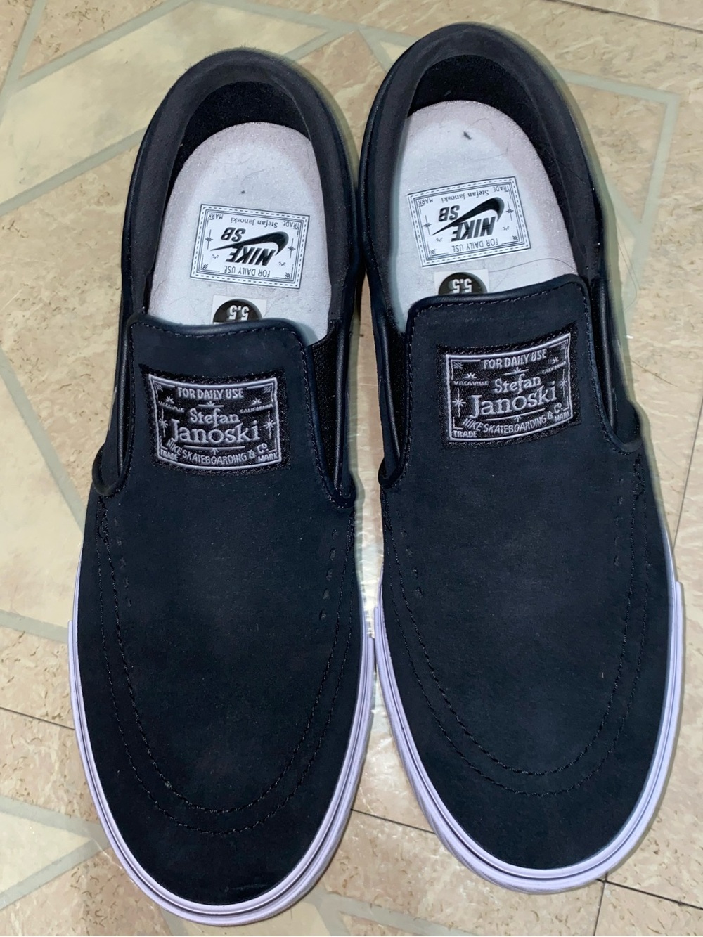 NIKE SB JANOSKI SLIP WOMEN’S 7/MEN’S 5.5 - Picture 2 of 9